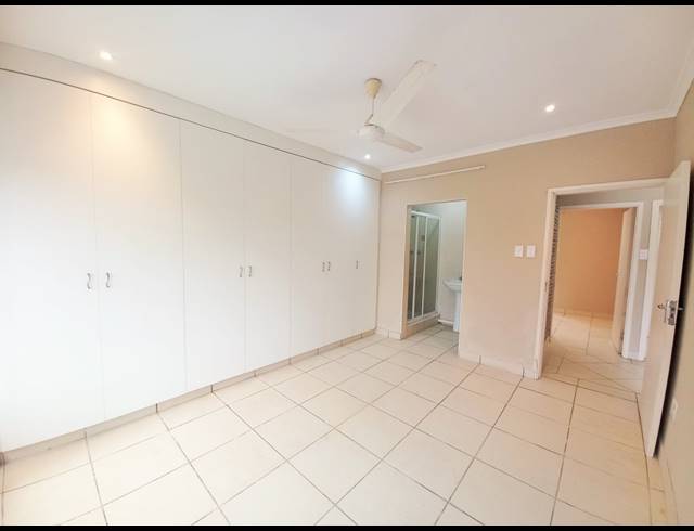 2 BEDROOM TOWNHOUSE FOR SALE IN MARGATE
